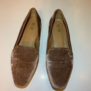 Renvy Nisco Metallic Rose Shoes